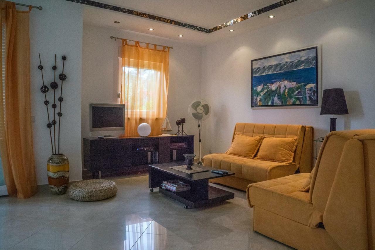 Apartment Annabela Банёл Экстерьер фото